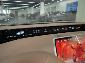2026 Avatr 07 с пробегом 9 800 км