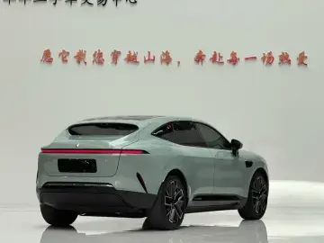 2023 Avatr 11 с пробегом 101 000 км