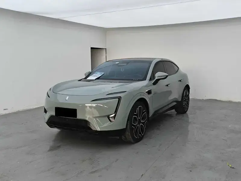 2022 Avatr 11 с пробегом 59 900 км