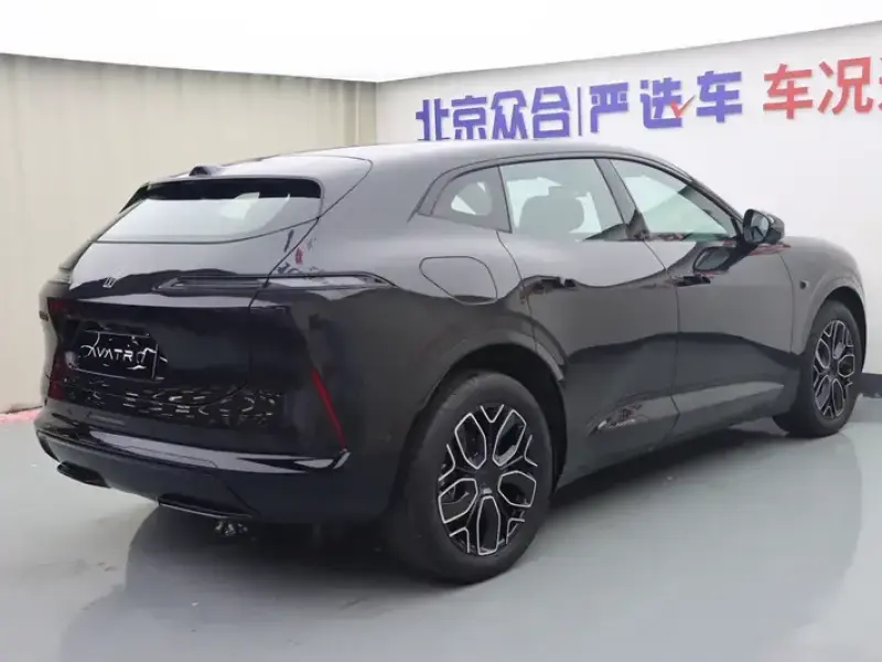 2026 Avatr 07 с пробегом 100 км