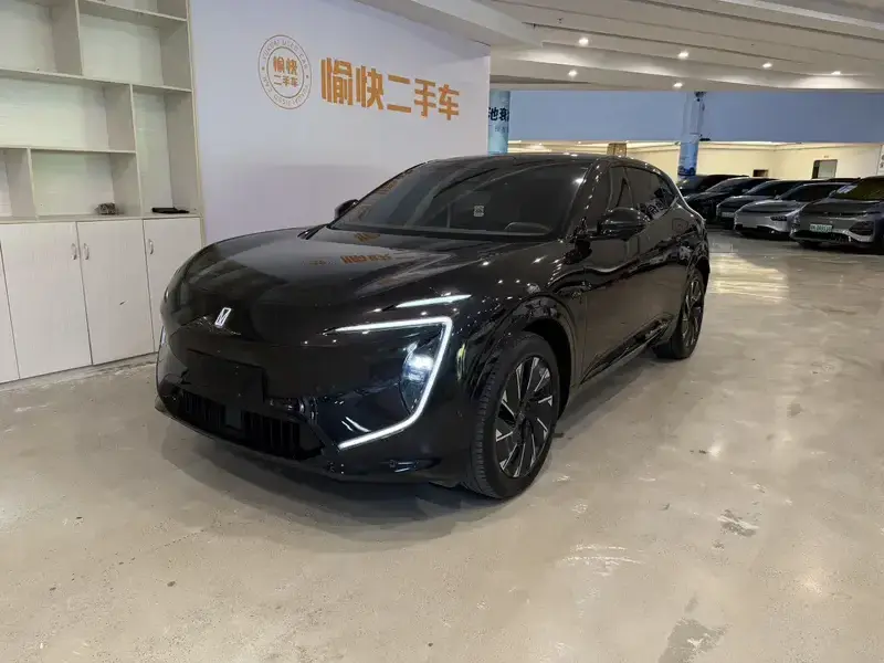 2024 Avatr 07 с пробегом 56 400 км