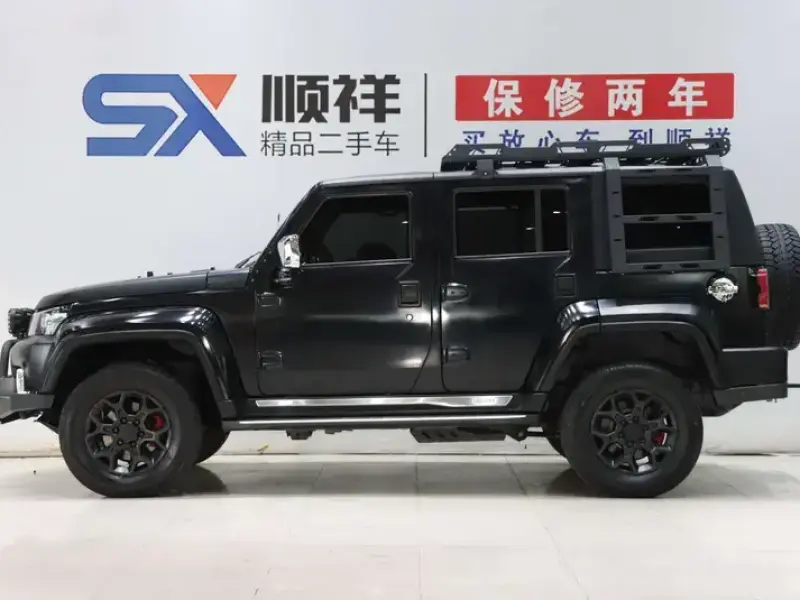 2023 BAIC BJ40 с пробегом 46 000 км