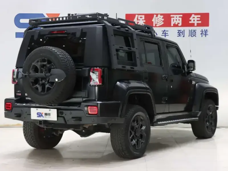 2023 BAIC BJ40 с пробегом 46 000 км