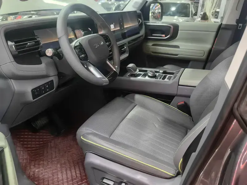 2024 BAIC BJ40 с пробегом 69 000 км