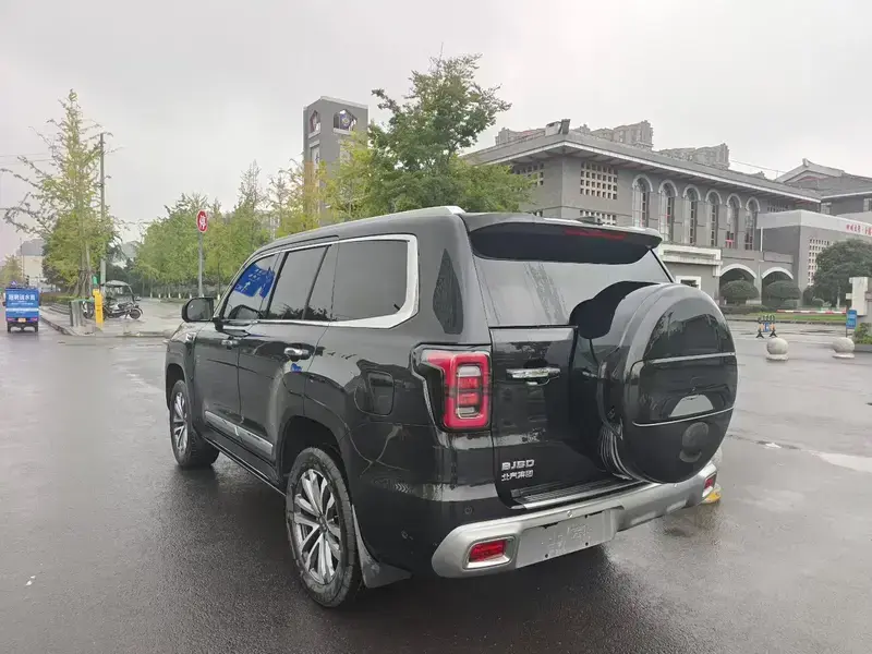 2023 BAIC BJ60 с пробегом 58 000 км