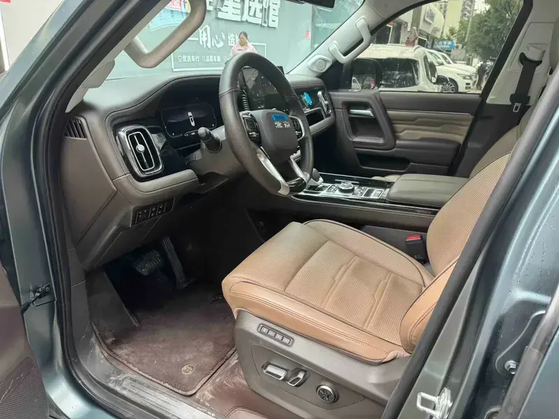 2022 BAIC BJ60 с пробегом 34 000 км