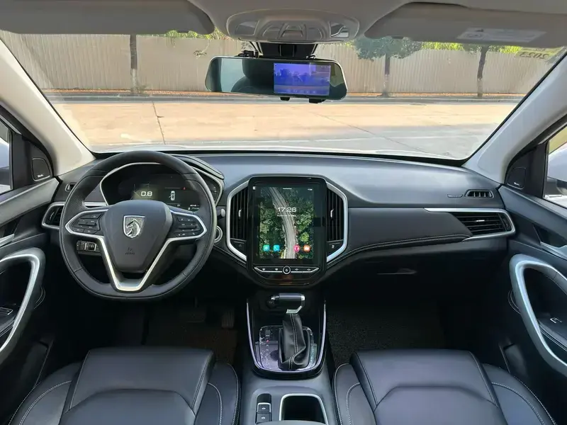 2021 Baojun 530 с пробегом 16 000 км