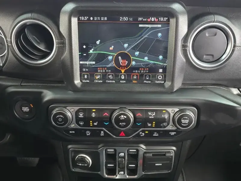 2023 Jeep Wrangler с пробегом 51 357 км