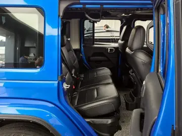 2022 Jeep Wrangler с пробегом 46 045 км