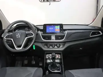 2021 Baojun 730 с пробегом 29 000 км