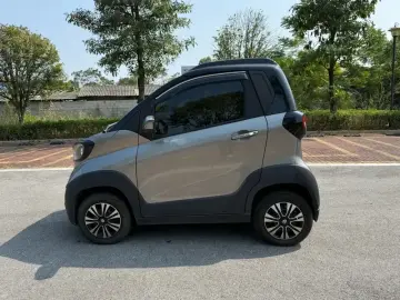 2019 Baojun E100 с пробегом 52 000 км