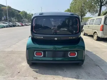 2022 Baojun Kiwi EV с пробегом 36 000 км