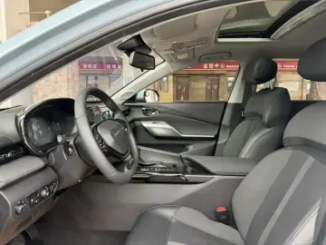2020 Baojun RC-5 с пробегом 57 000 км