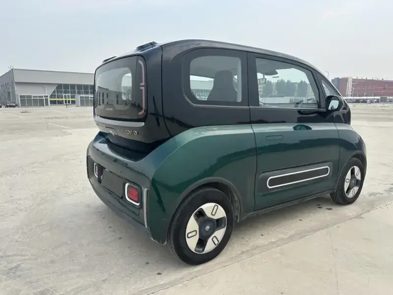 2022 Baojun Kiwi EV с пробегом 72 000 км