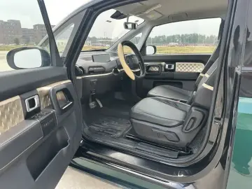 2022 Baojun Kiwi EV с пробегом 72 000 км