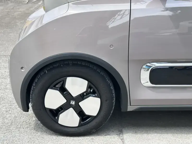 2023 Baojun Kiwi EV с пробегом 45 000 км