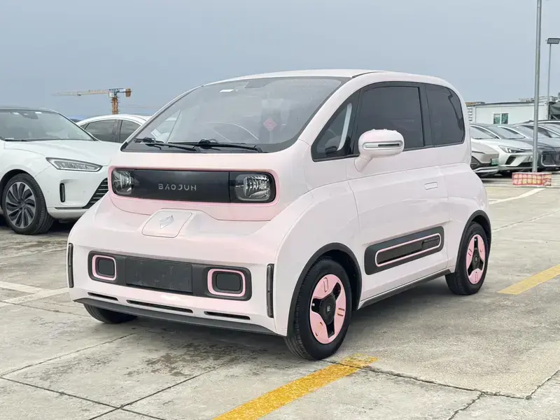 2022 Baojun Kiwi EV с пробегом 57 000 км