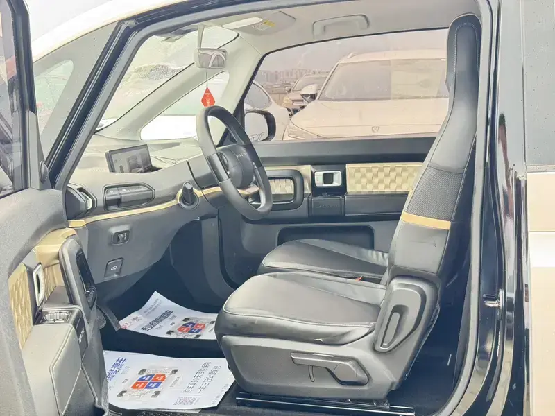 2022 Baojun Kiwi EV с пробегом 57 000 км