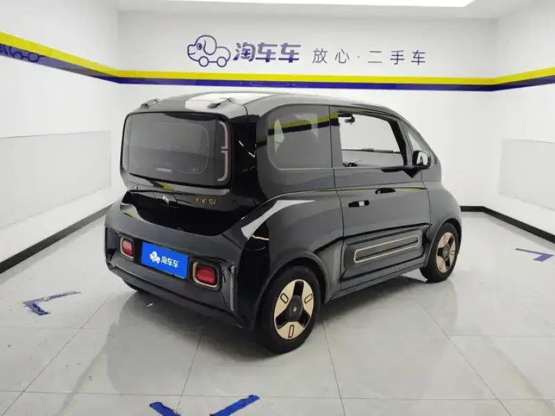 2022 Baojun Kiwi EV с пробегом 59 000 км