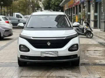 2019 Baojun RM-5 с пробегом 76 000 км