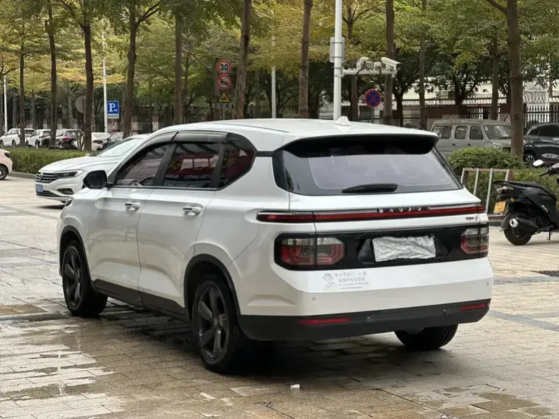 2019 Baojun RM-5 с пробегом 76 000 км