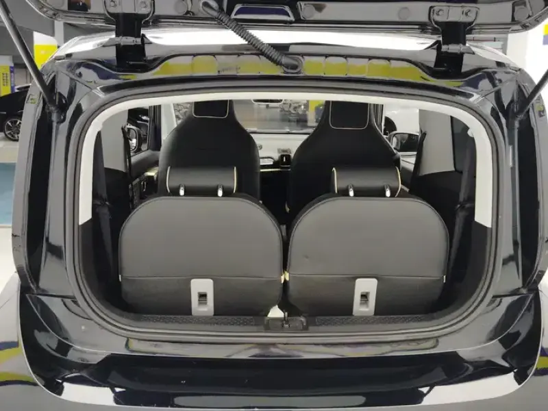 2022 Baojun Kiwi EV с пробегом 59 000 км