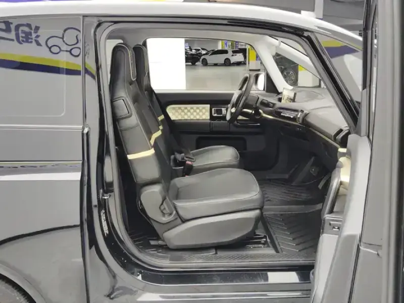 2022 Baojun Kiwi EV с пробегом 59 000 км