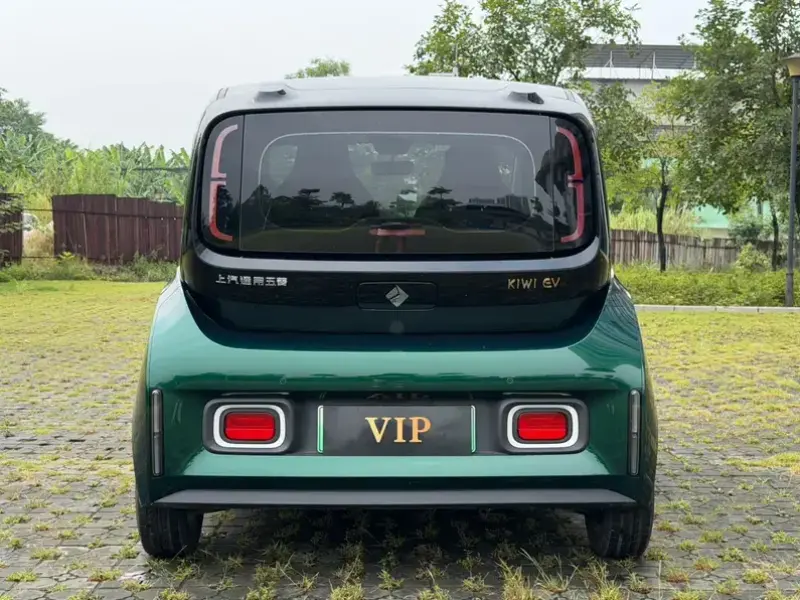 2022 Baojun Kiwi EV с пробегом 35 000 км