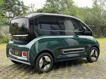 2022 Baojun Kiwi EV с пробегом 35 000 км