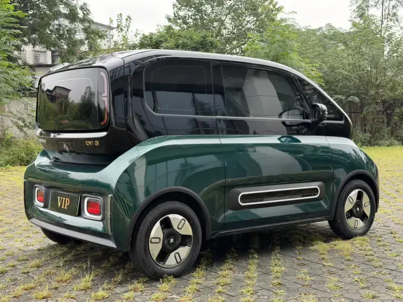 2022 Baojun Kiwi EV с пробегом 35 000 км