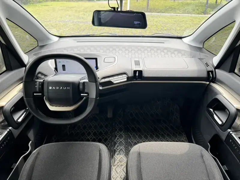 2021 Baojun Kiwi EV с пробегом 14 000 км