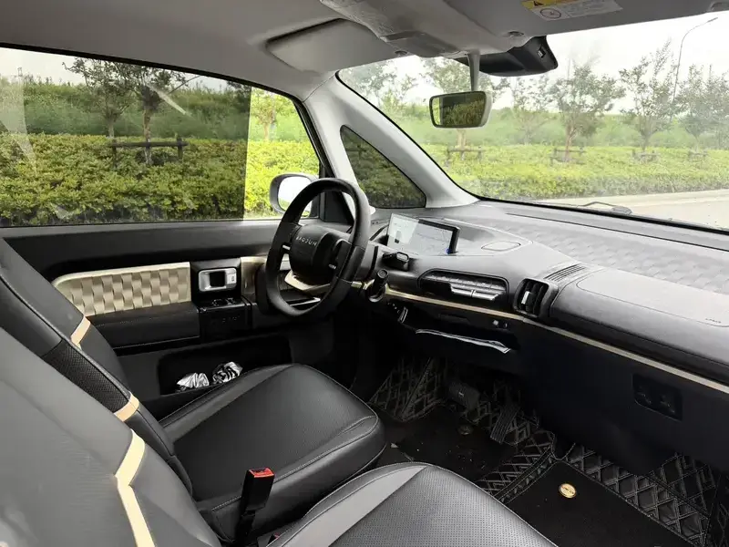 2022 Baojun Kiwi EV с пробегом 38 000 км