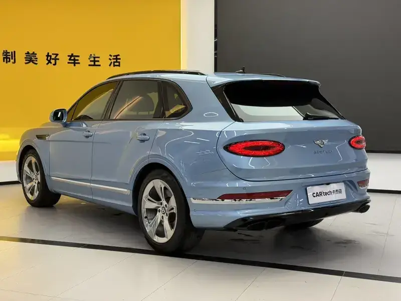 2021 Bentley Bentayga с пробегом 73 000 км
