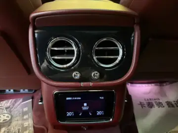 2021 Bentley Bentayga с пробегом 73 000 км