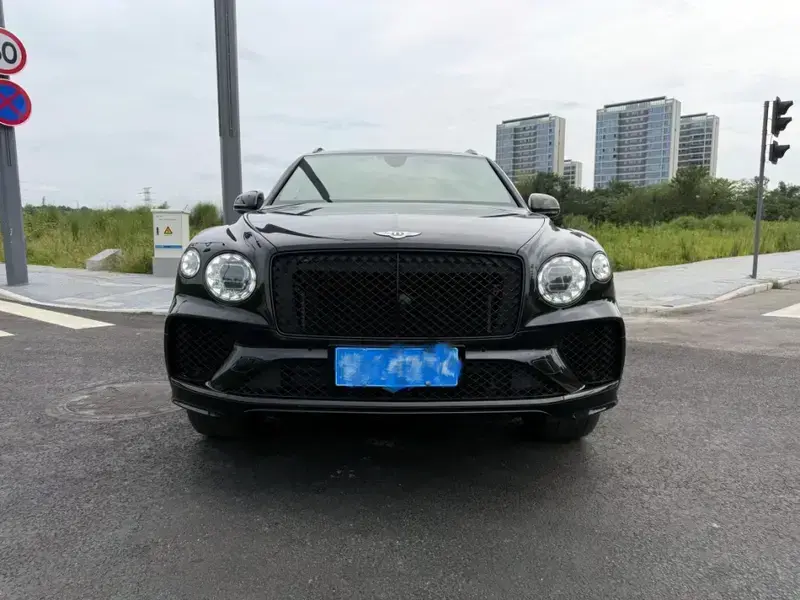 2021 Bentley Bentayga с пробегом 28 500 км