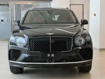 2025 Bentley Bentayga с пробегом 100 км