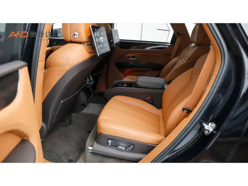 2022 Bentley Bentayga с пробегом 7 900 км