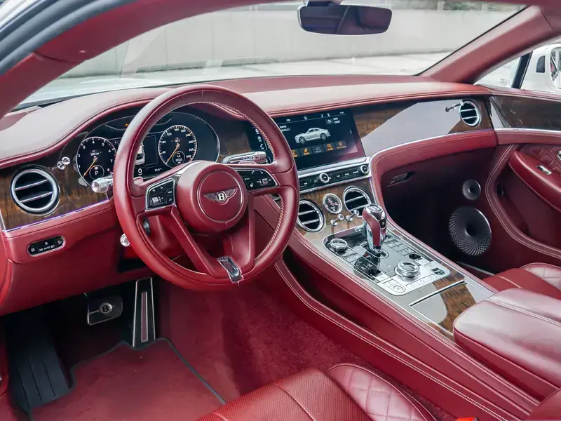 2020 Bentley Continental с пробегом 39 000 км