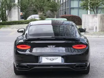 2022 Bentley Continental с пробегом 3 000 км
