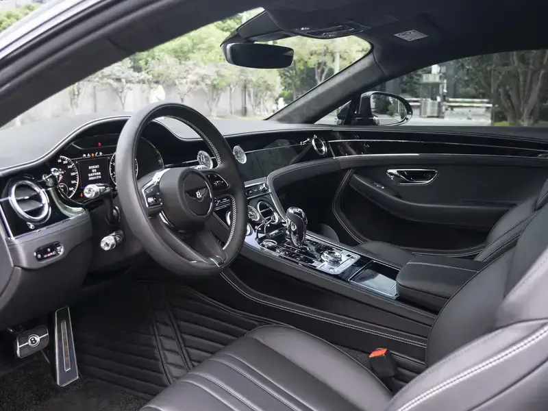 2022 Bentley Continental с пробегом 3 000 км