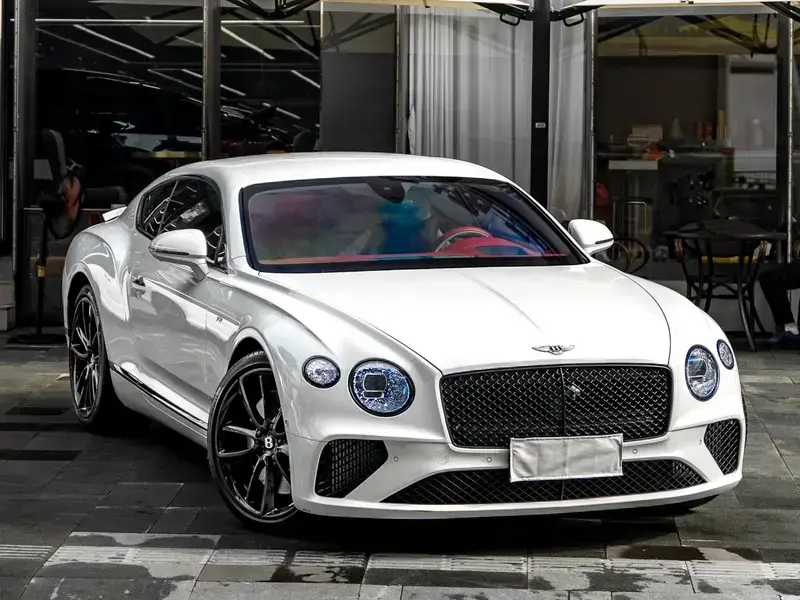 2022 Bentley Continental с пробегом 20 000 км