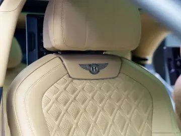 2022 Bentley Flying Spur с пробегом 75 000 км