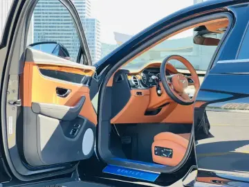 2024 Bentley Flying Spur с пробегом 1 000 км