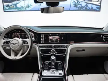 2024 Bentley Flying Spur с пробегом 2 200 км