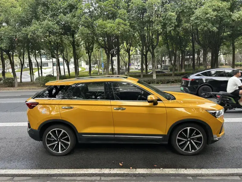 2019 Bestune T77 с пробегом 90 500 км