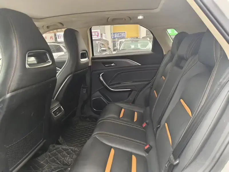 2019 Bestune T77 с пробегом 42 000 км