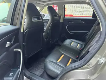 2019 Bestune T77 с пробегом 58 900 км