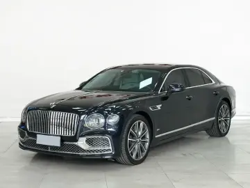 2021 Bentley Flying Spur с пробегом 40 000 км