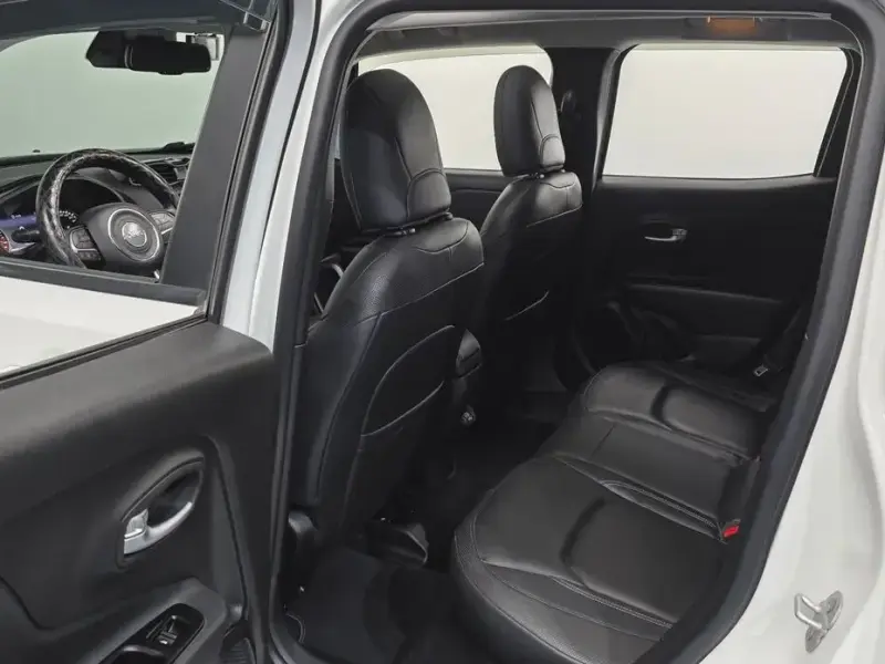 2022 Jeep Renegade с пробегом 12 094 км
