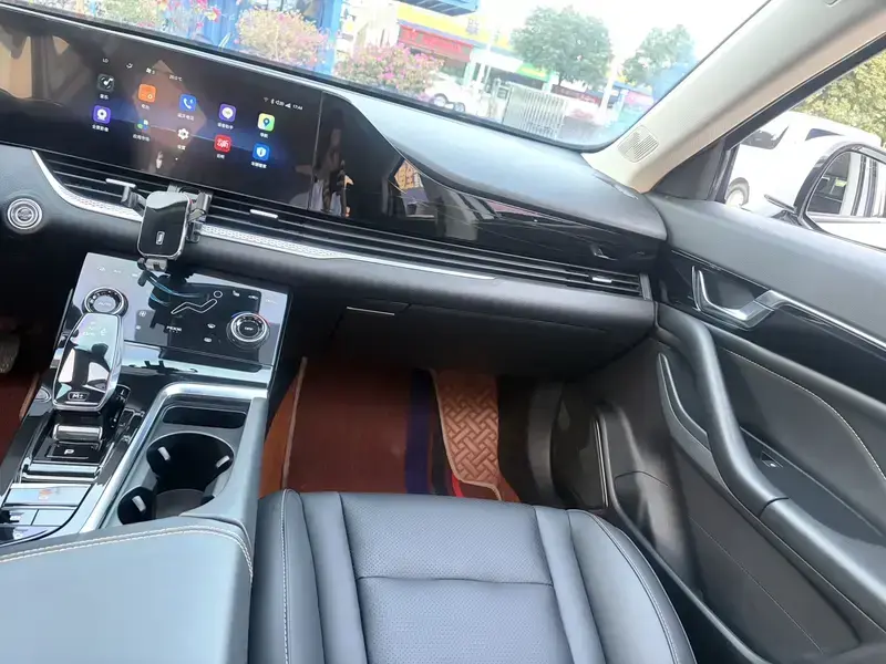 2023 Bestune B70 с пробегом 30 000 км